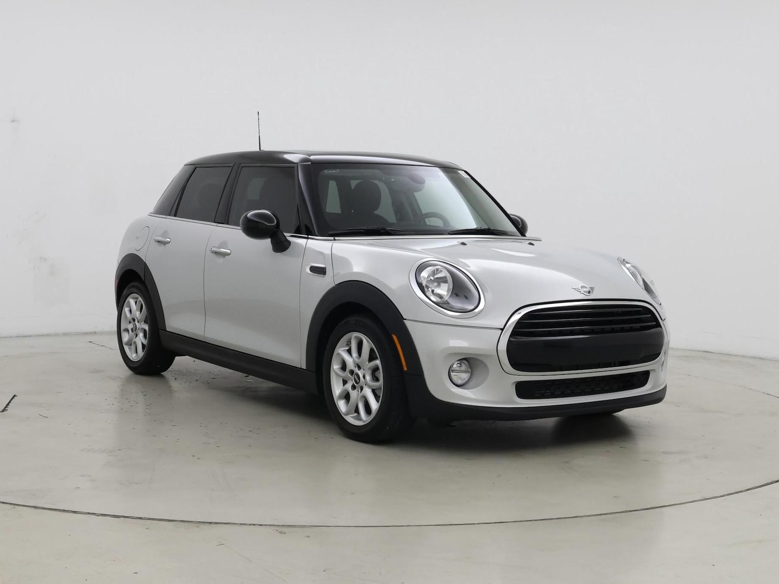 mini hardtop 4 door 2019 WMWXU1C55K2H74171 image mini hardtop 4 door 2019 WMWXU1C55K2H74171 image